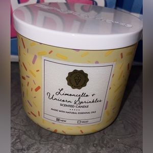 Limoncello and unicorn sprinkles 3wick candle
